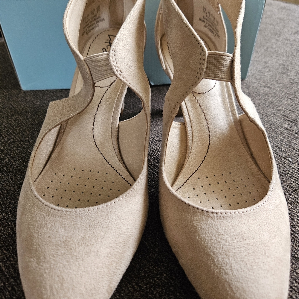 LifeStride Heels - Picture 3 of 5